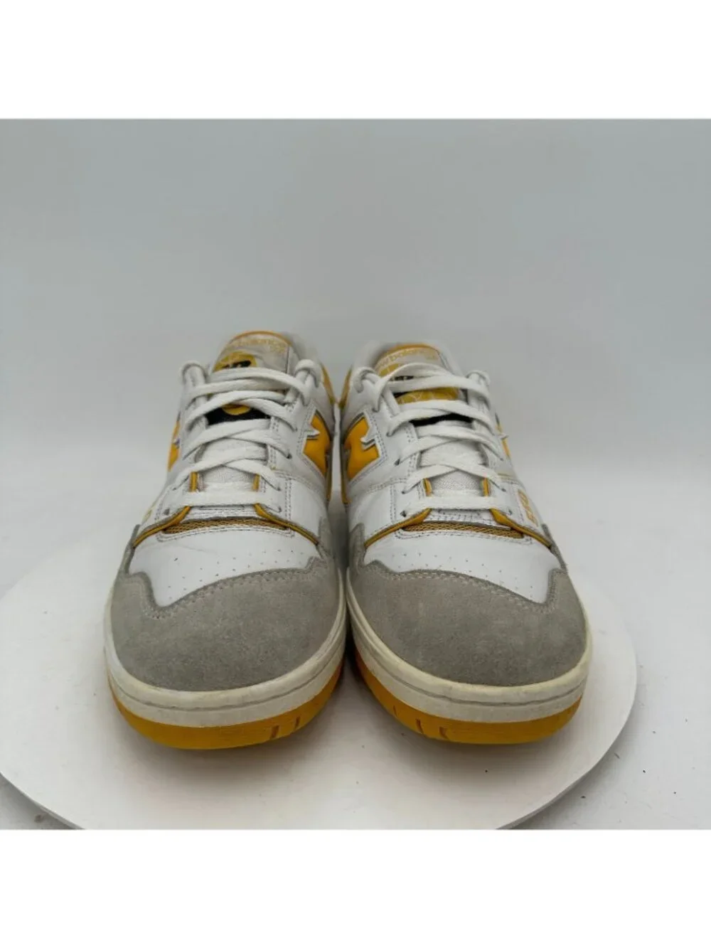 New Balance 550 Men Size 11.5D BB550LA1 Sea Salt Varsity Gold Training Shoes